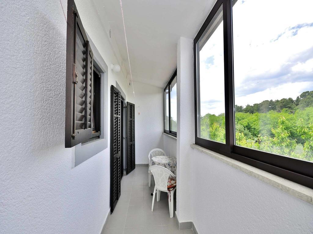 Apartments Mira 645 ポレッチ 部屋 写真