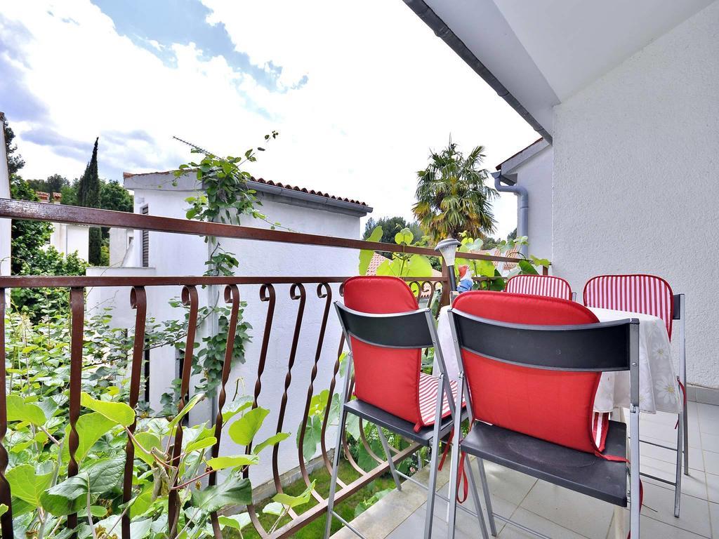 Apartments Mira 645 ポレッチ 部屋 写真