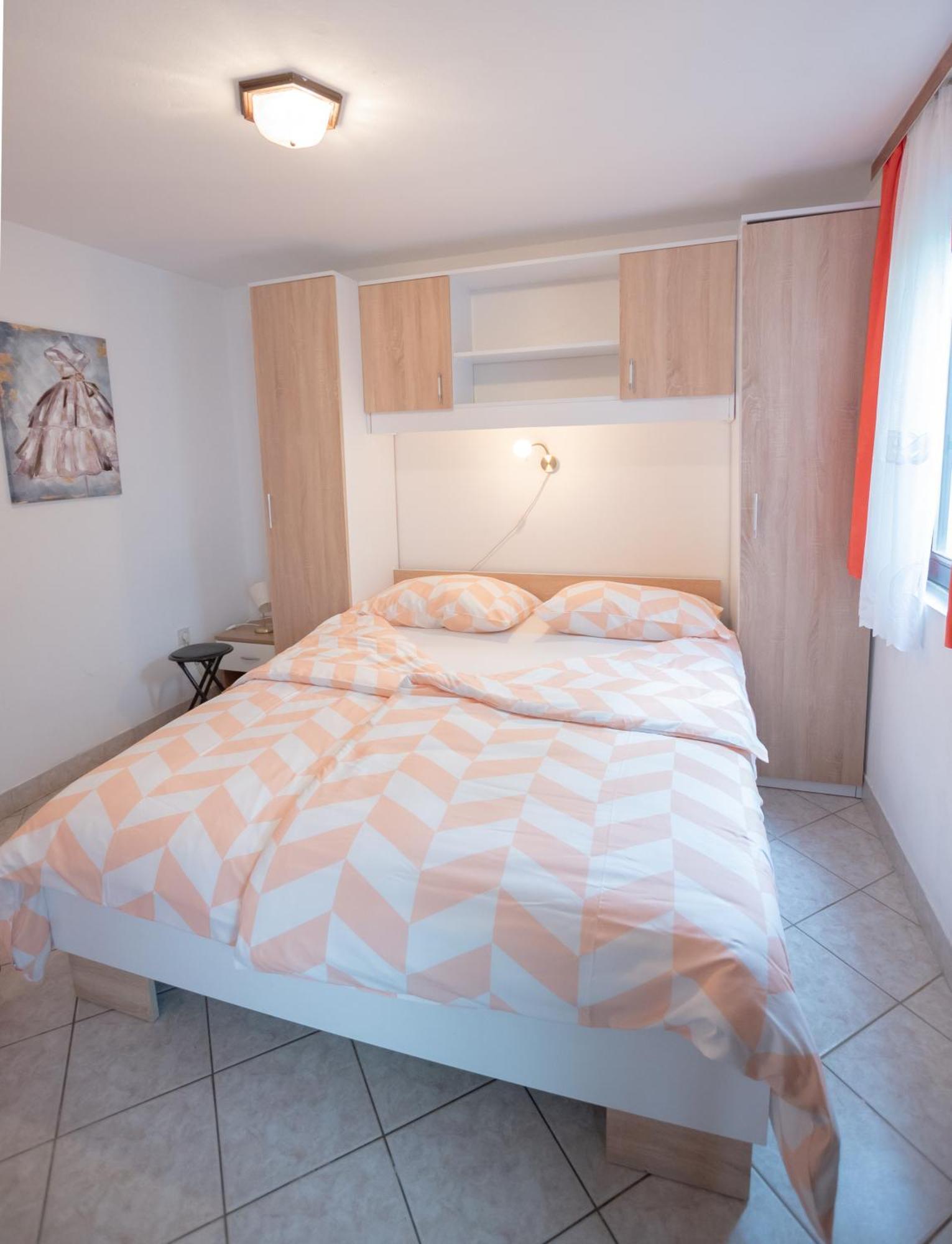 Apartments Mira 645 ポレッチ エクステリア 写真