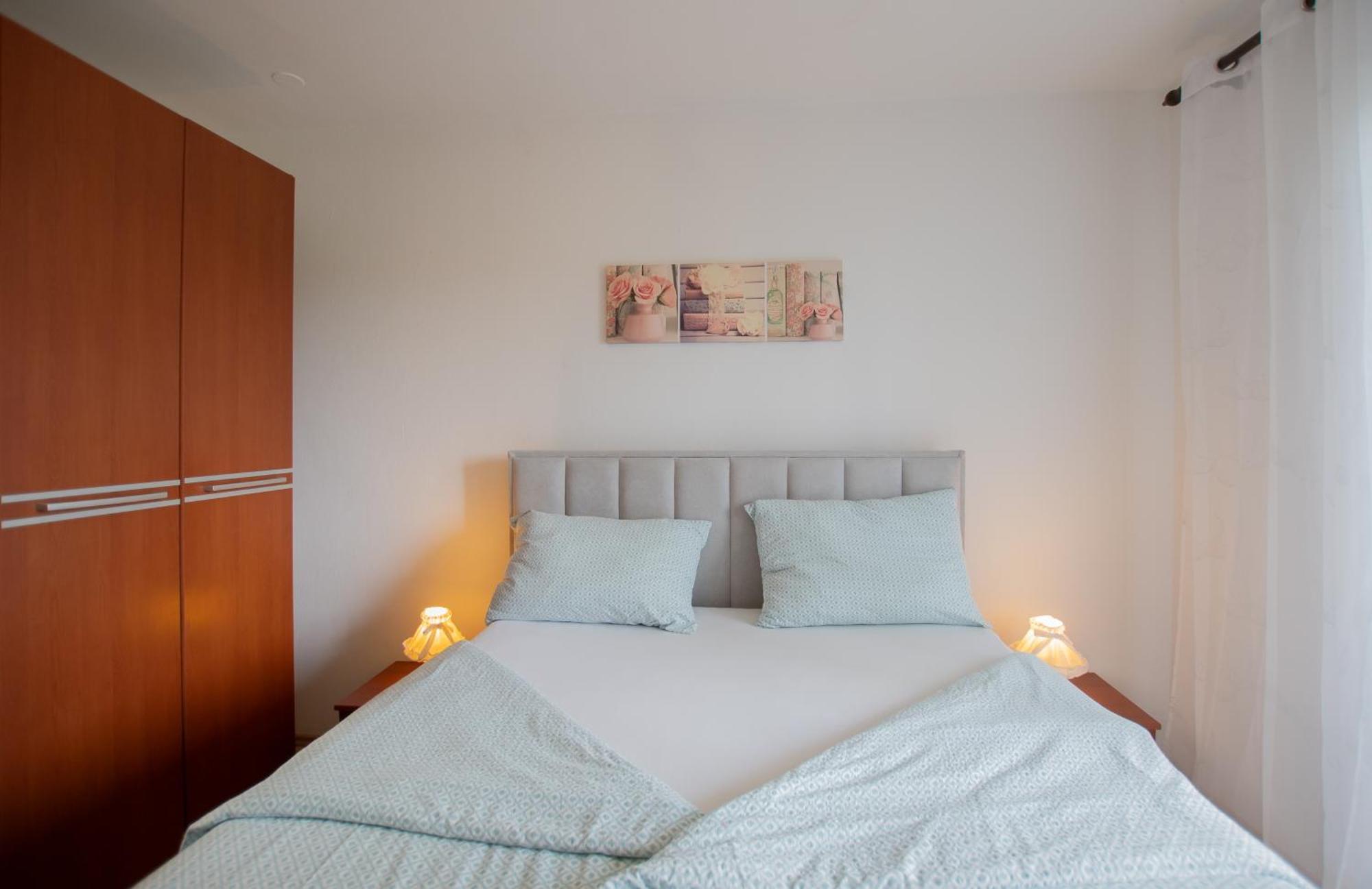 Apartments Mira 645 ポレッチ エクステリア 写真
