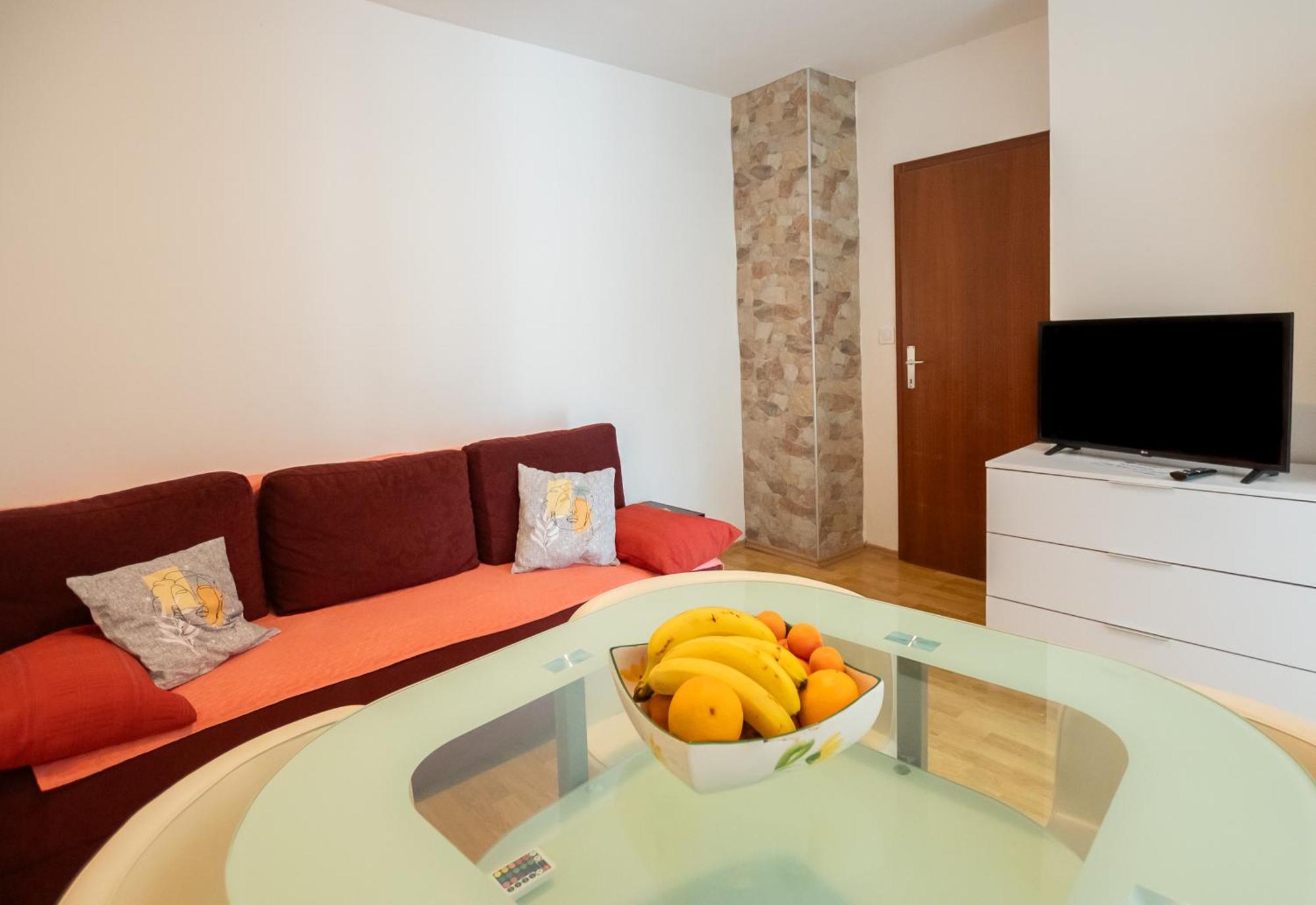 Apartments Mira 645 ポレッチ エクステリア 写真